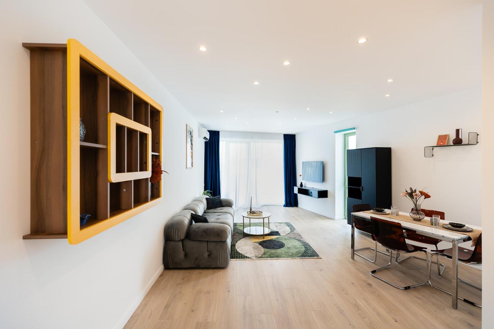 Roots One - Lakeview Escape With Balcony & Parking Bukarest Eksteriør billede